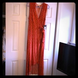 NWT High low rayon wrap dress with floral pattern